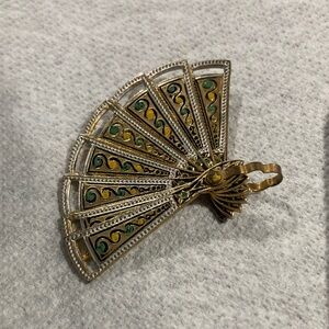 Damascene Spanish enamel fan brooch pin